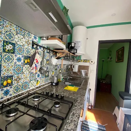Cozy In Campo De Ourique Апартаменты Лиссабон